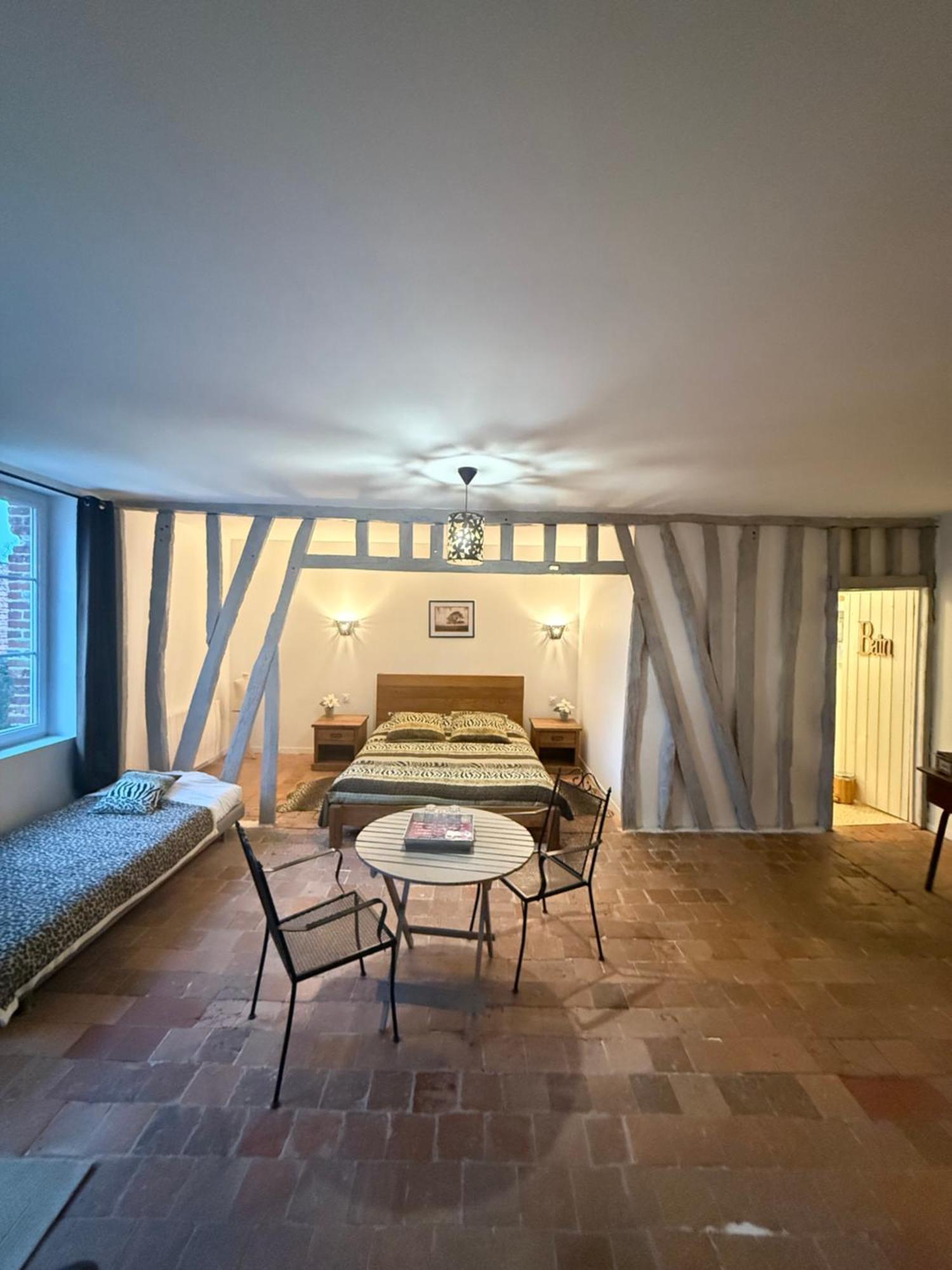 Le Chateau De Grèges Eksteriør billede